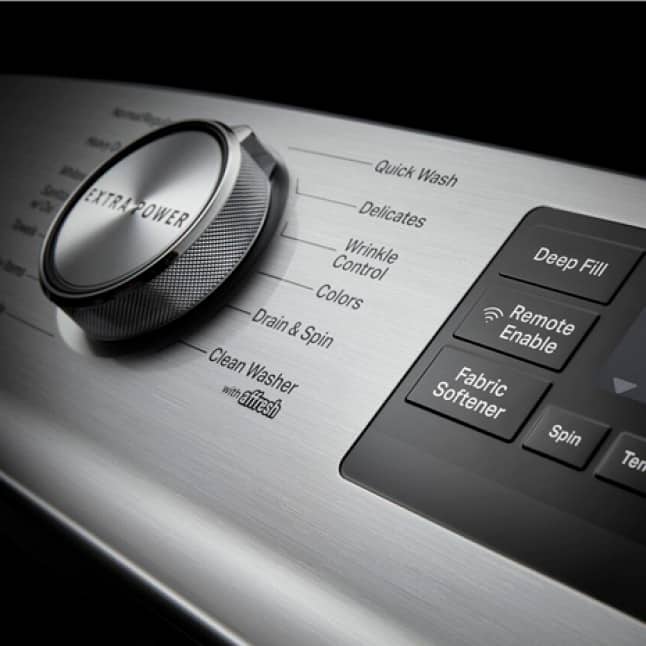 Wash loads faster with the Quick Wash cycle. Wash loads faster with the Quick Wash cycle.